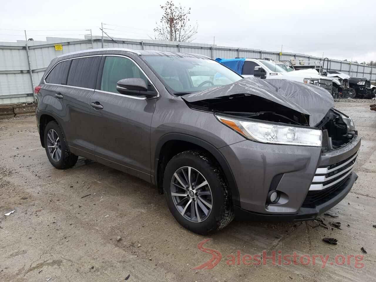 5TDJZRFH4JS543703 2018 TOYOTA HIGHLANDER