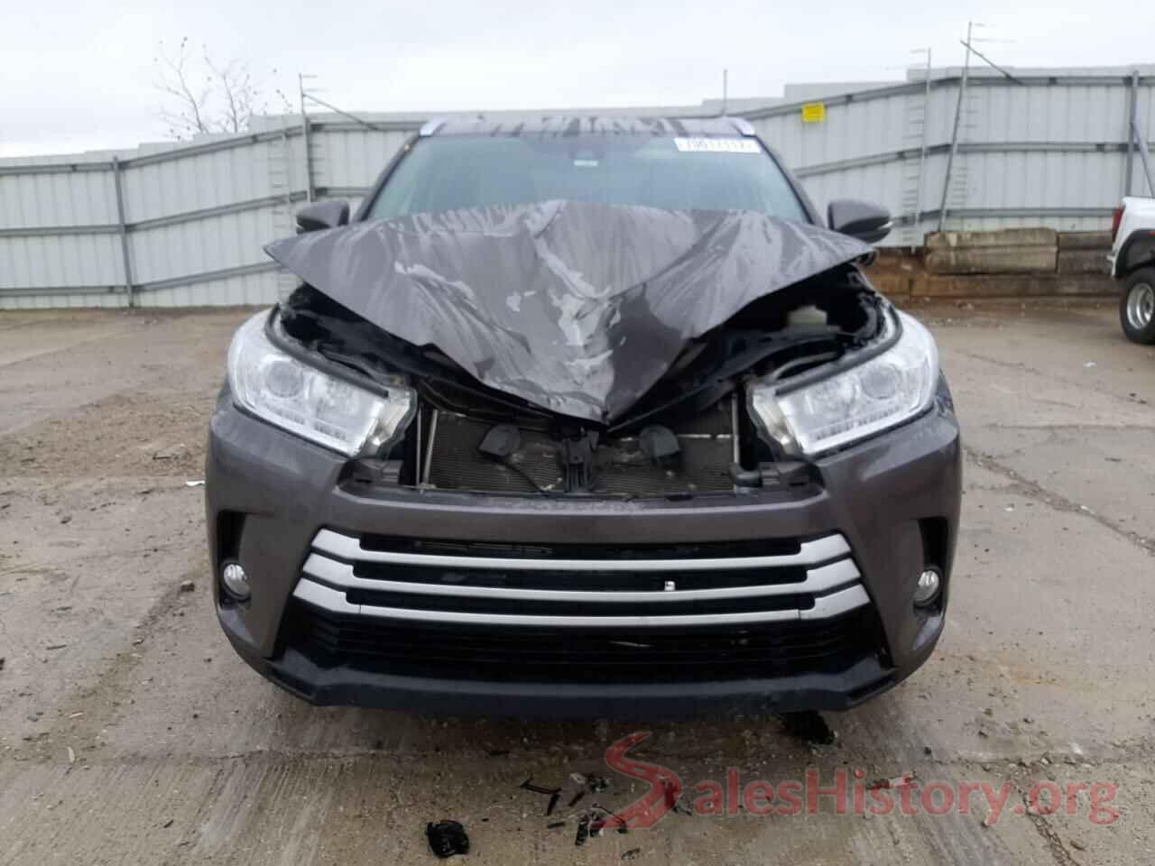 5TDJZRFH4JS543703 2018 TOYOTA HIGHLANDER