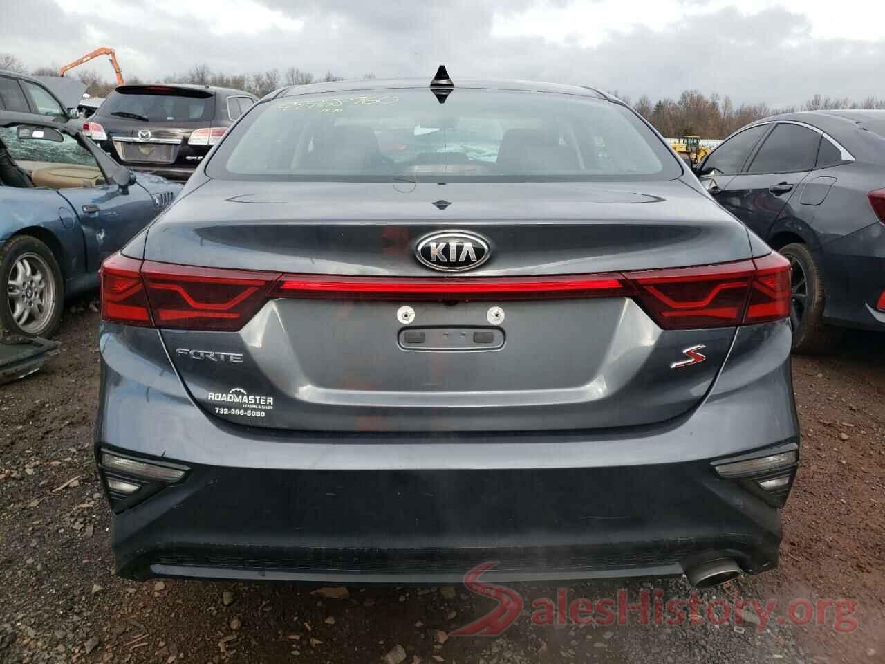 3KPF34AD3KE064196 2019 KIA FORTE