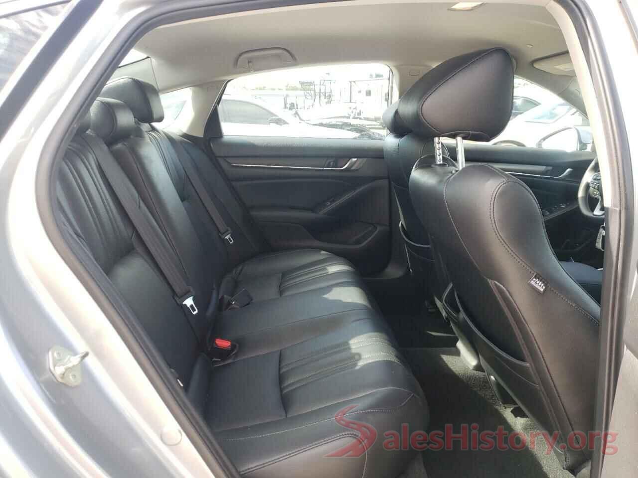 1HGCV3F11JA012221 2018 HONDA ACCORD