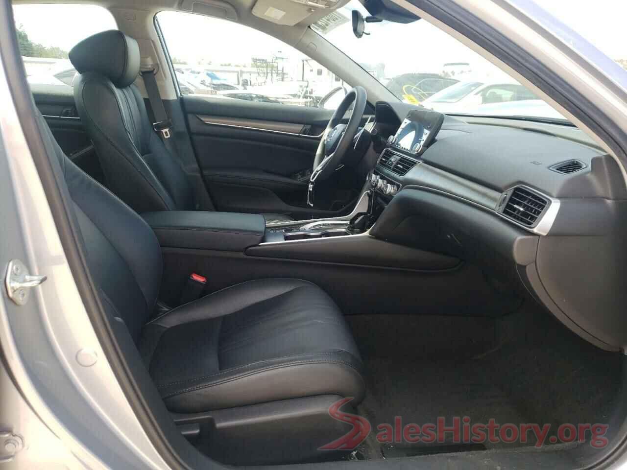 1HGCV3F11JA012221 2018 HONDA ACCORD