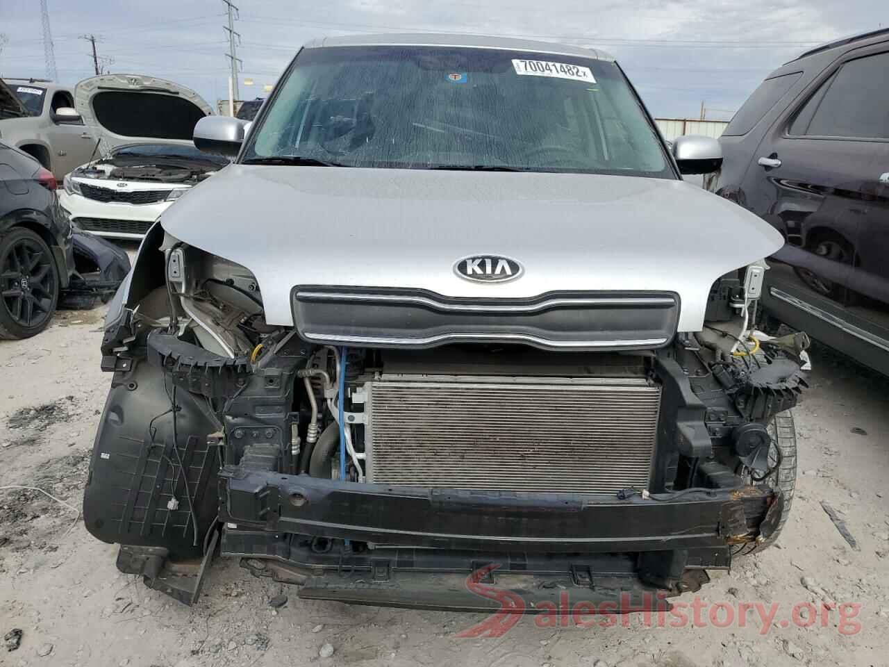 KNDJN2A26K7641035 2019 KIA SOUL