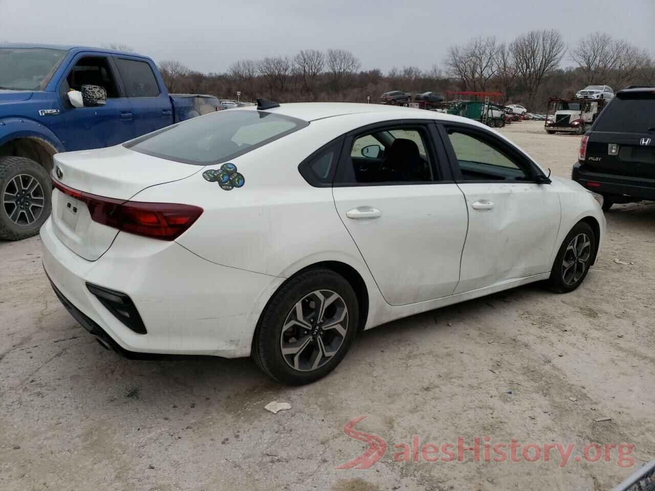 3KPF24AD4ME277583 2021 KIA FORTE