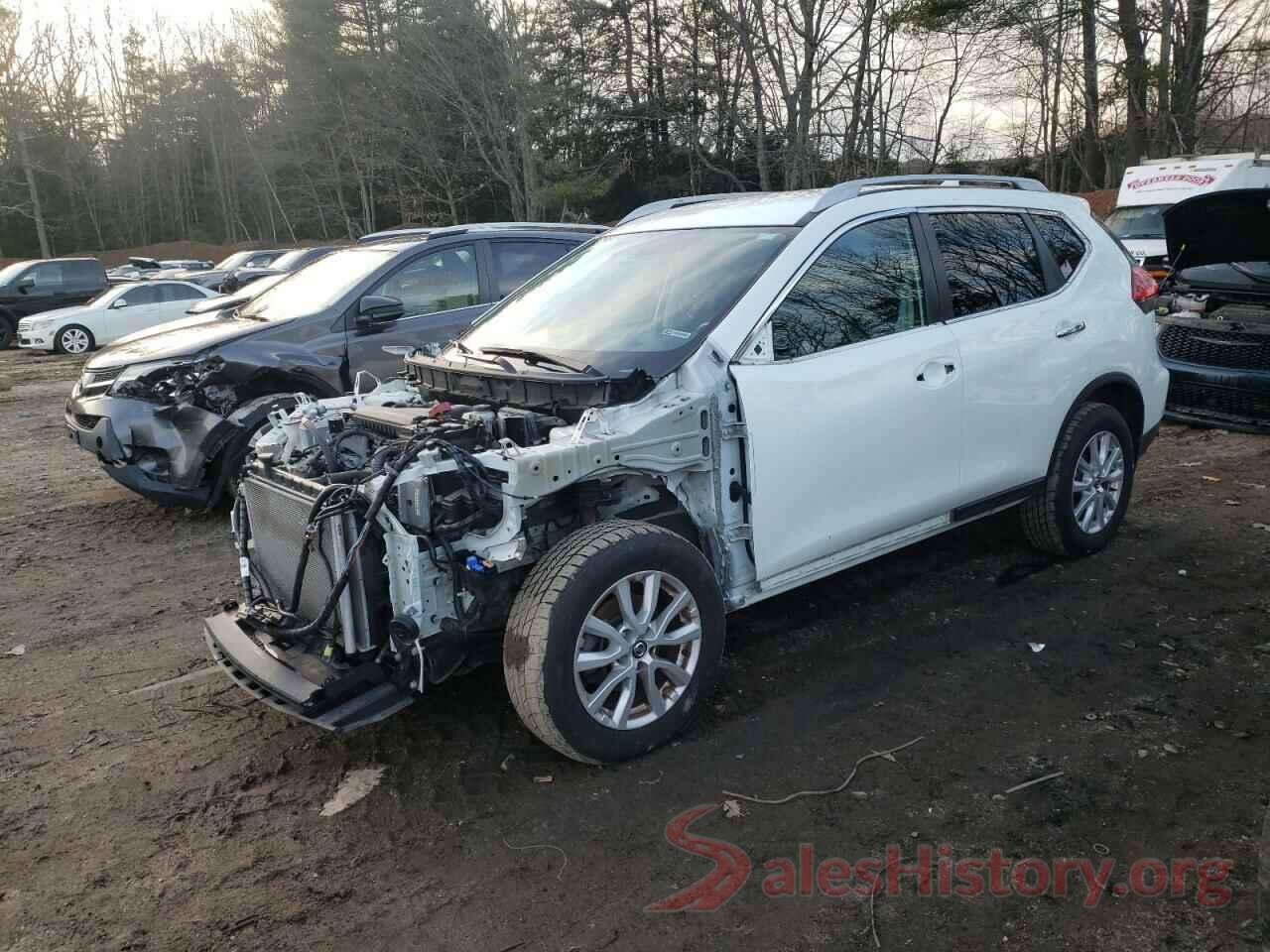 5N1AT2MV7HC827948 2017 NISSAN ROGUE