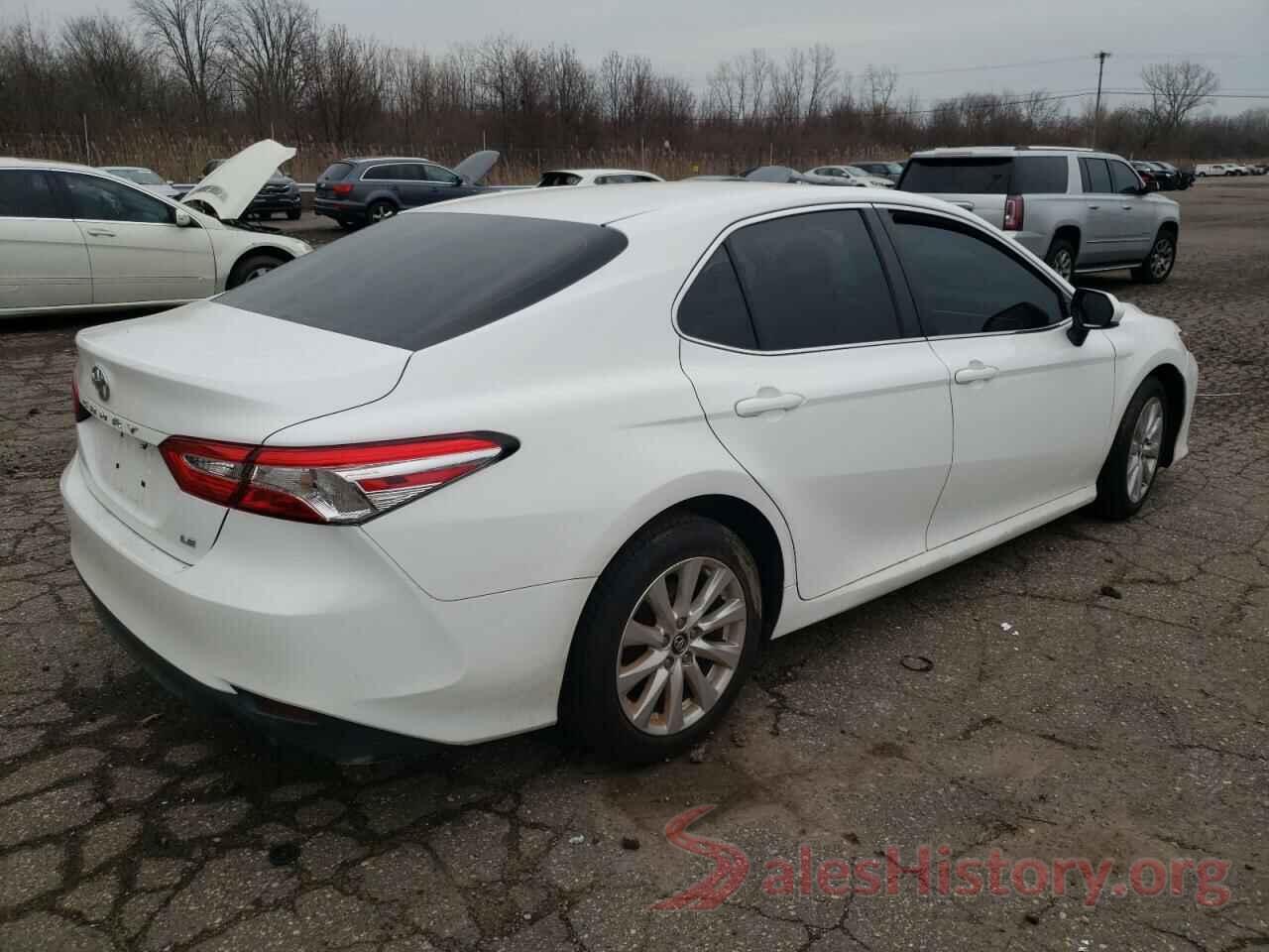 4T1B11HK7JU620982 2018 TOYOTA CAMRY