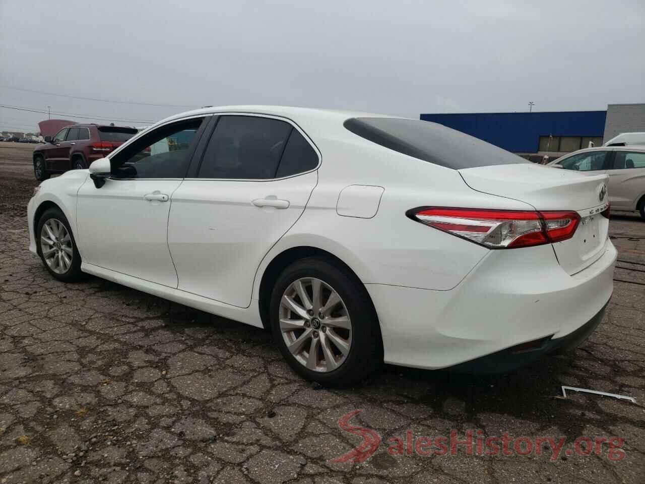 4T1B11HK7JU620982 2018 TOYOTA CAMRY