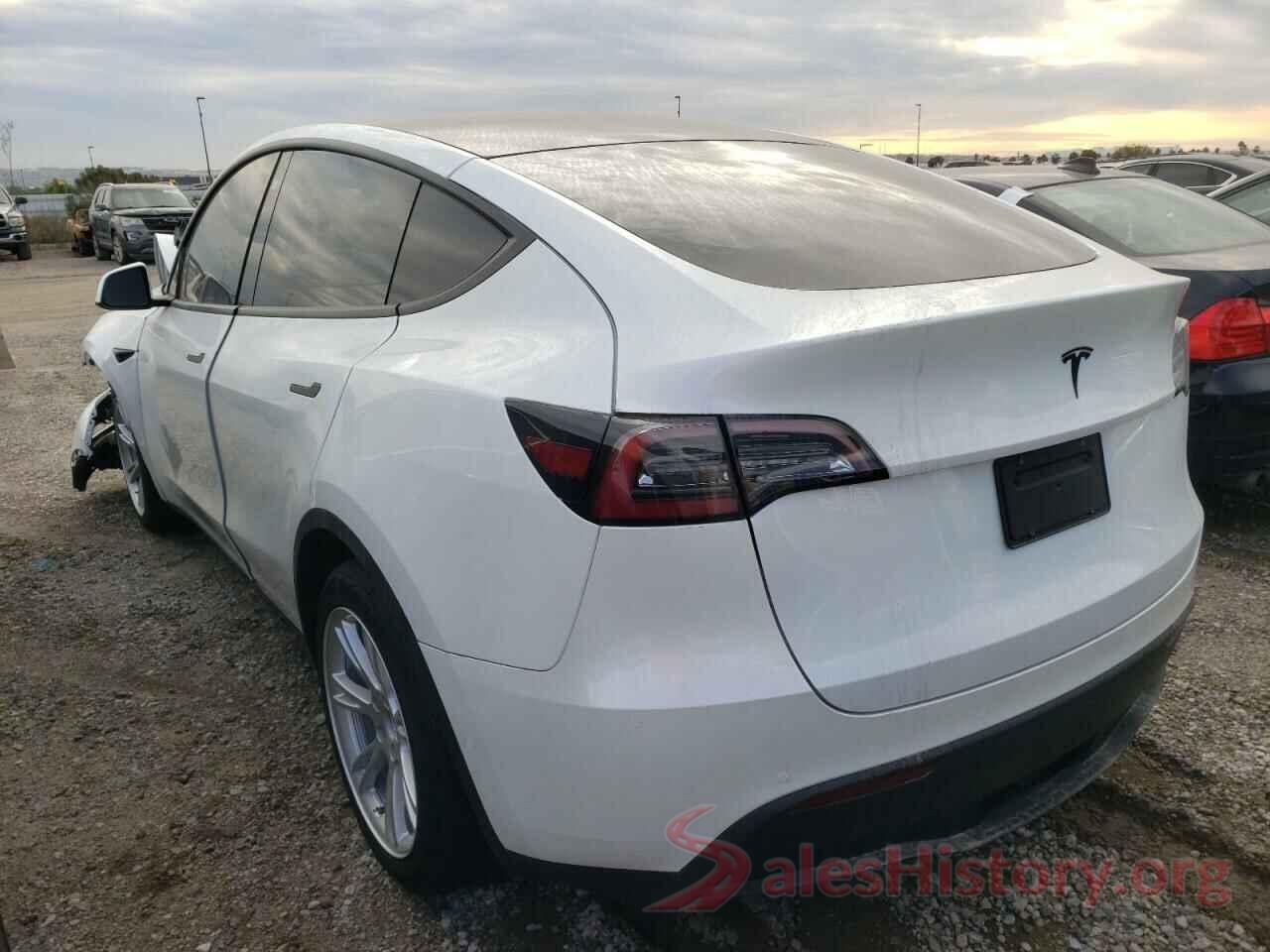 5YJYGDEE8LF011098 2020 TESLA MODEL Y