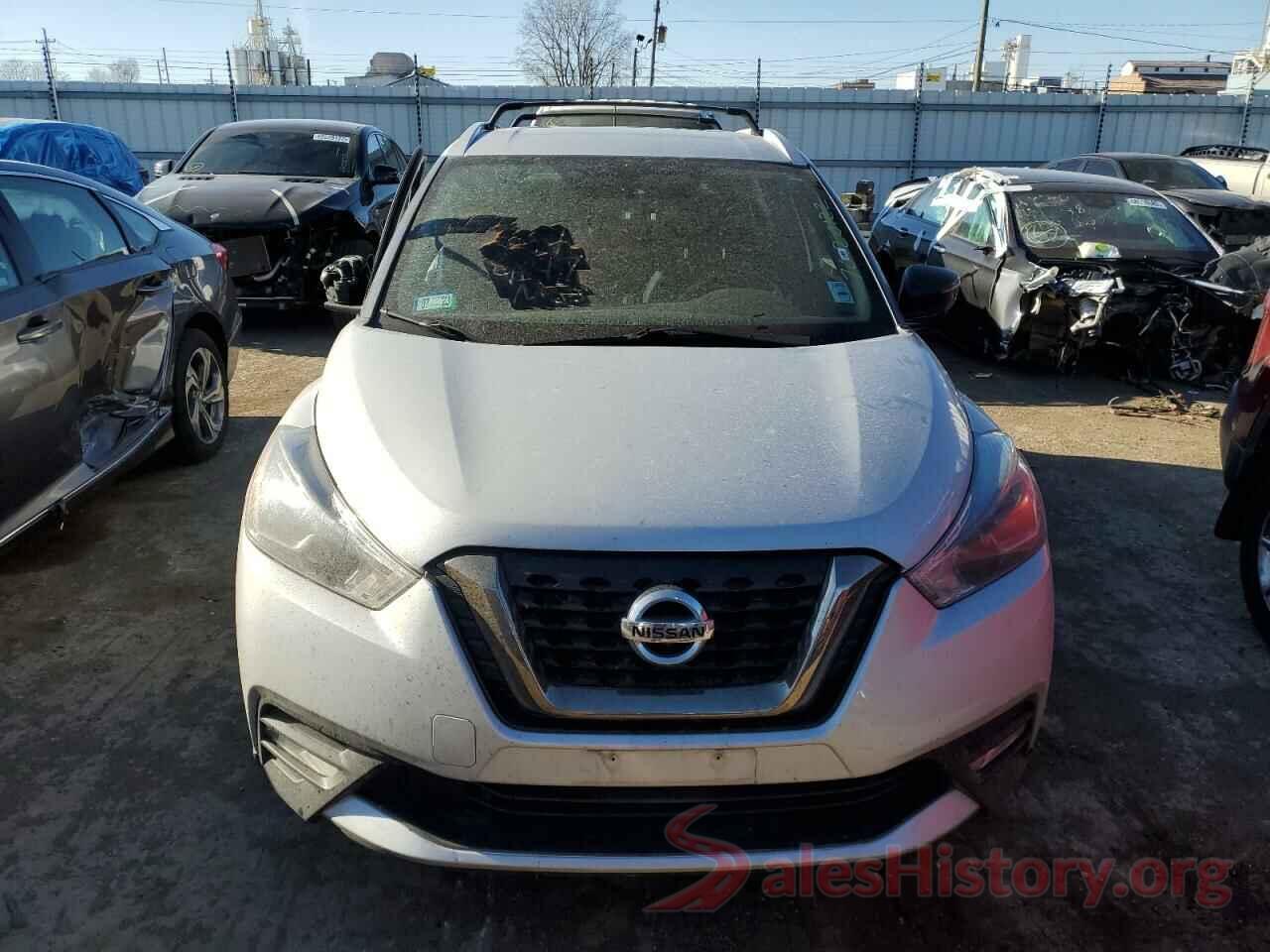 3N1CP5CUXKL541943 2019 NISSAN KICKS