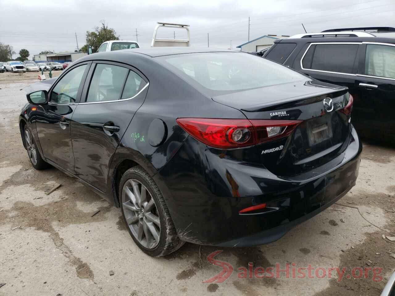 3MZBN1V32JM213580 2018 MAZDA 3