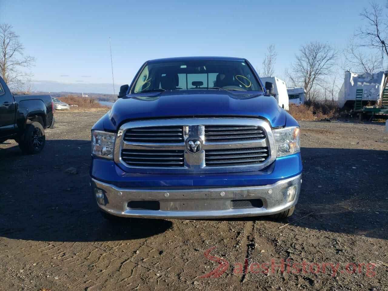 1C6RR7GM3JS237125 2018 RAM 1500