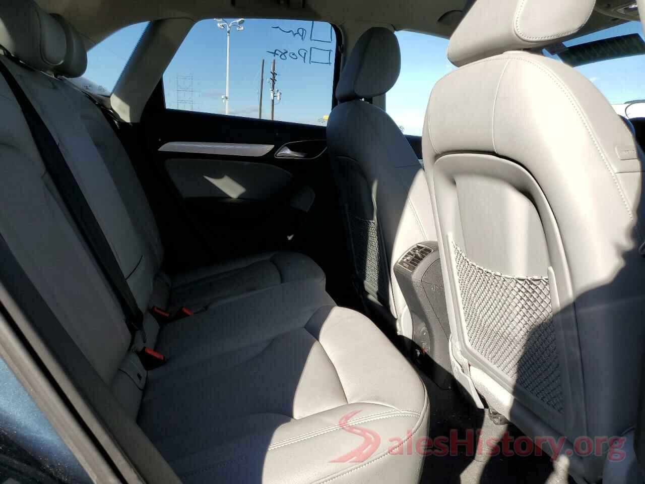 WA1JCCFS5HR010322 2017 AUDI Q3