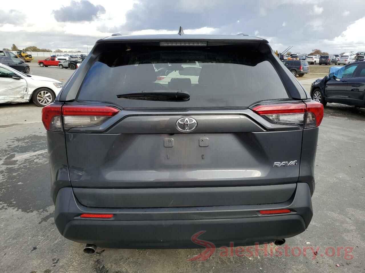 2T3H1RFV2KW009014 2019 TOYOTA RAV4