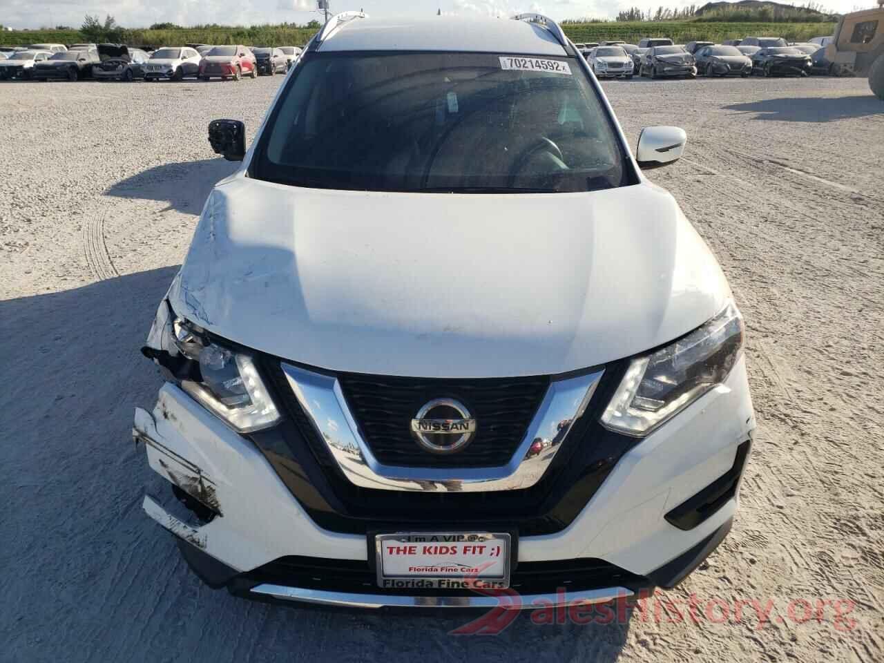 KNMAT2MV1JP555612 2018 NISSAN ROGUE