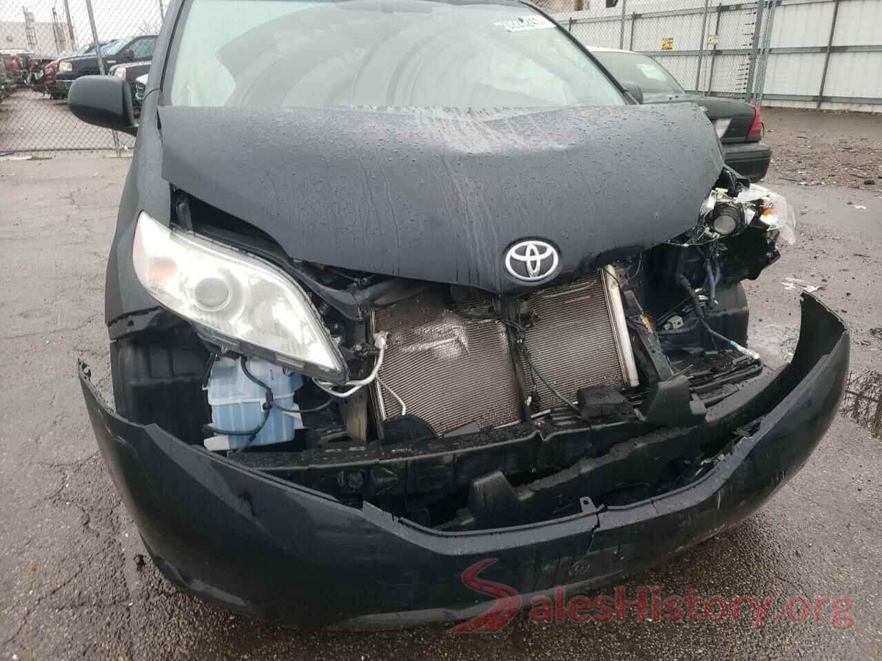 5TDYK3DC0FS637463 2015 TOYOTA SIENNA