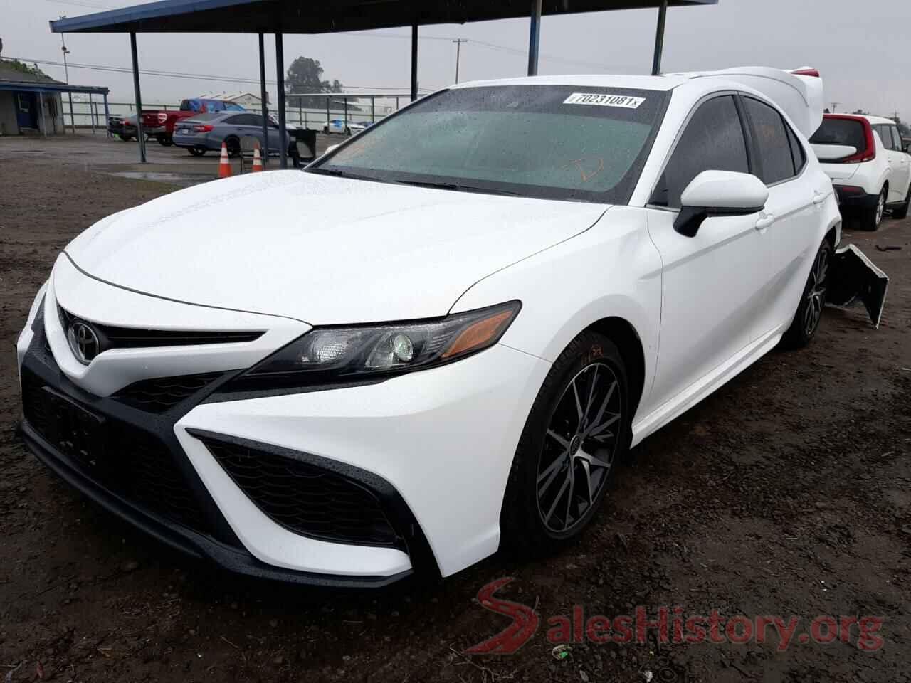 4T1G11AK2MU536654 2021 TOYOTA CAMRY