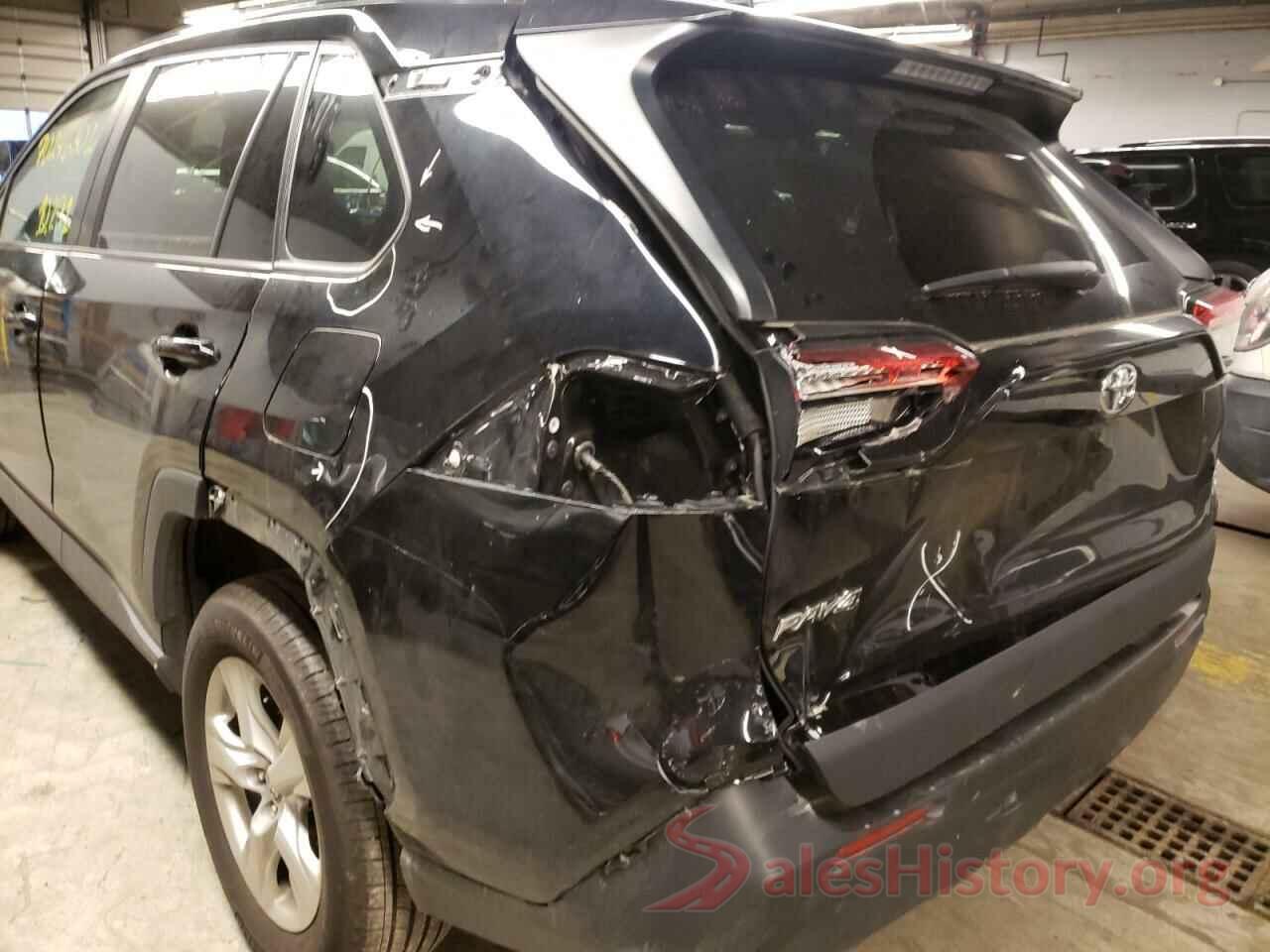 2T3P1RFV9MW152086 2021 TOYOTA RAV4