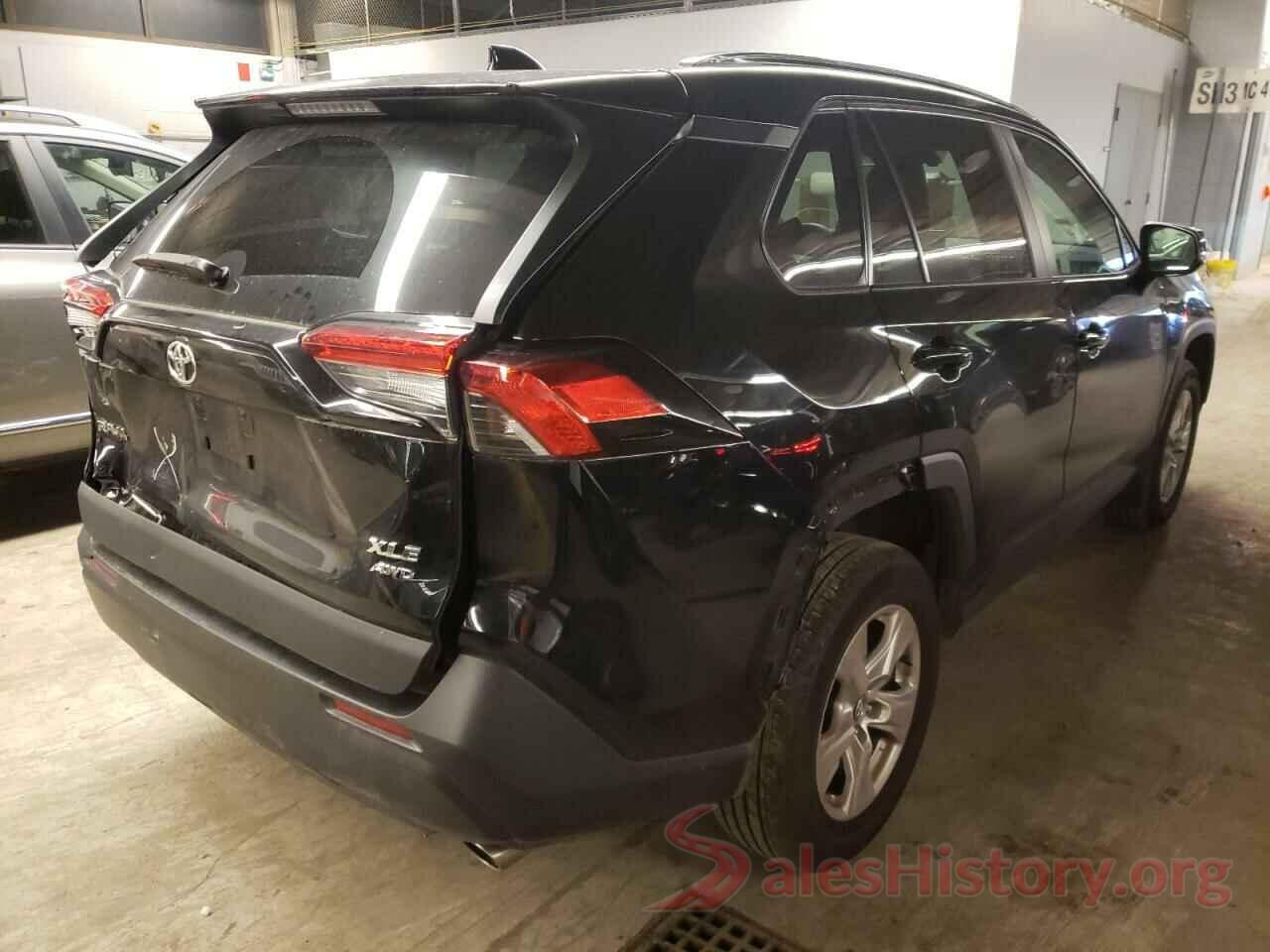 2T3P1RFV9MW152086 2021 TOYOTA RAV4