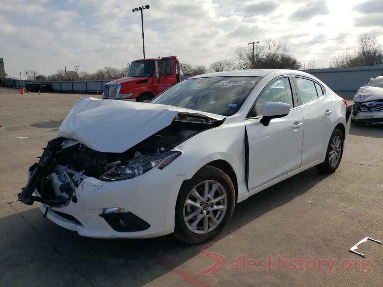 JM1BM1V79G1291031 2016 MAZDA 3