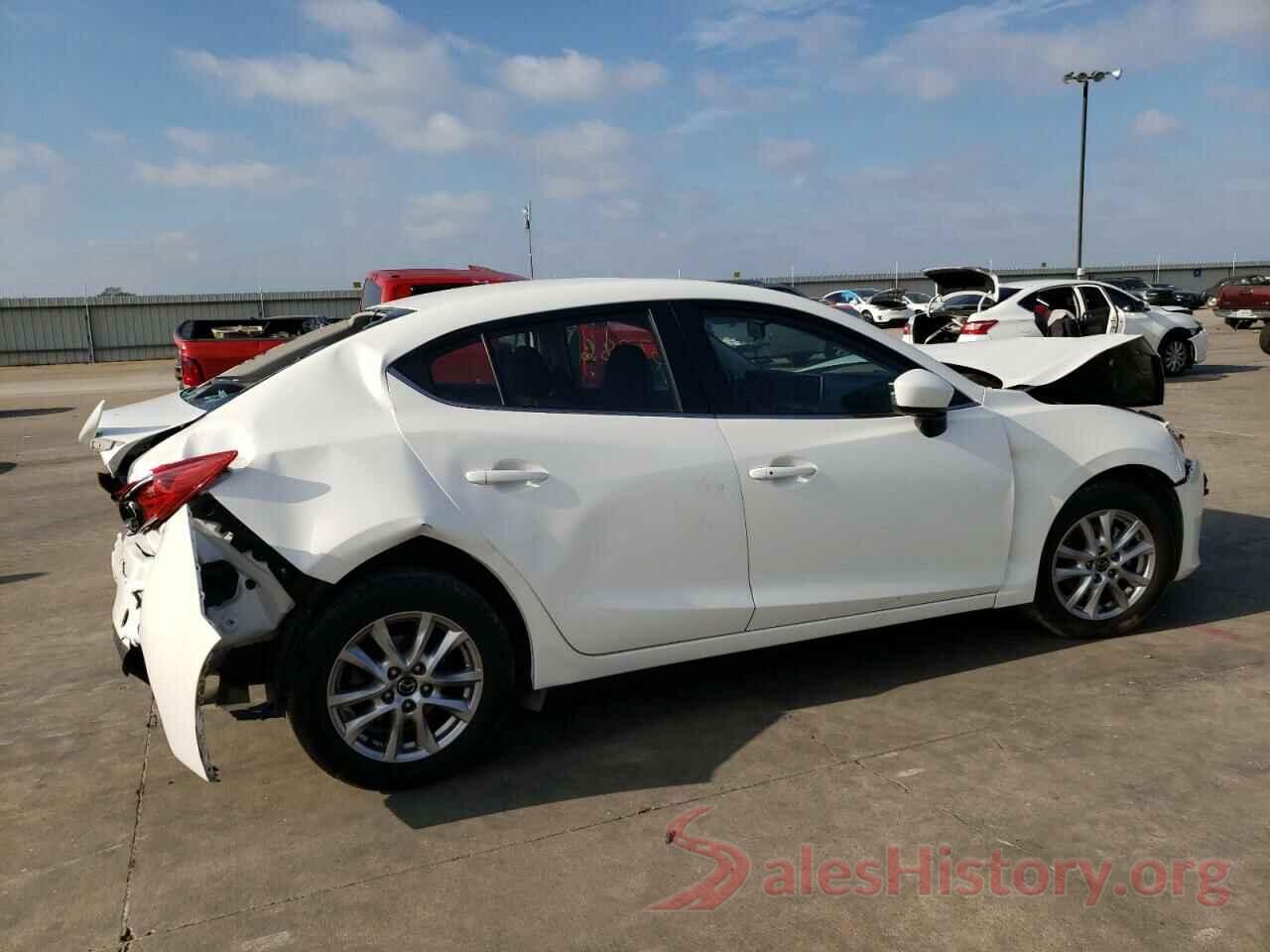 JM1BM1V79G1291031 2016 MAZDA 3