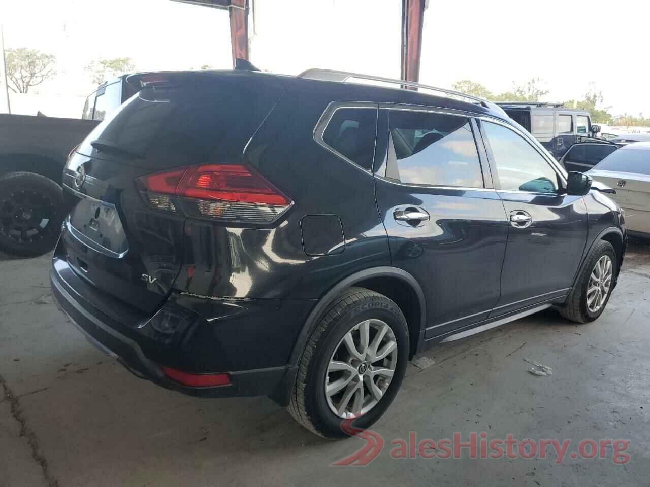 KNMAT2MT2HP527813 2017 NISSAN ROGUE