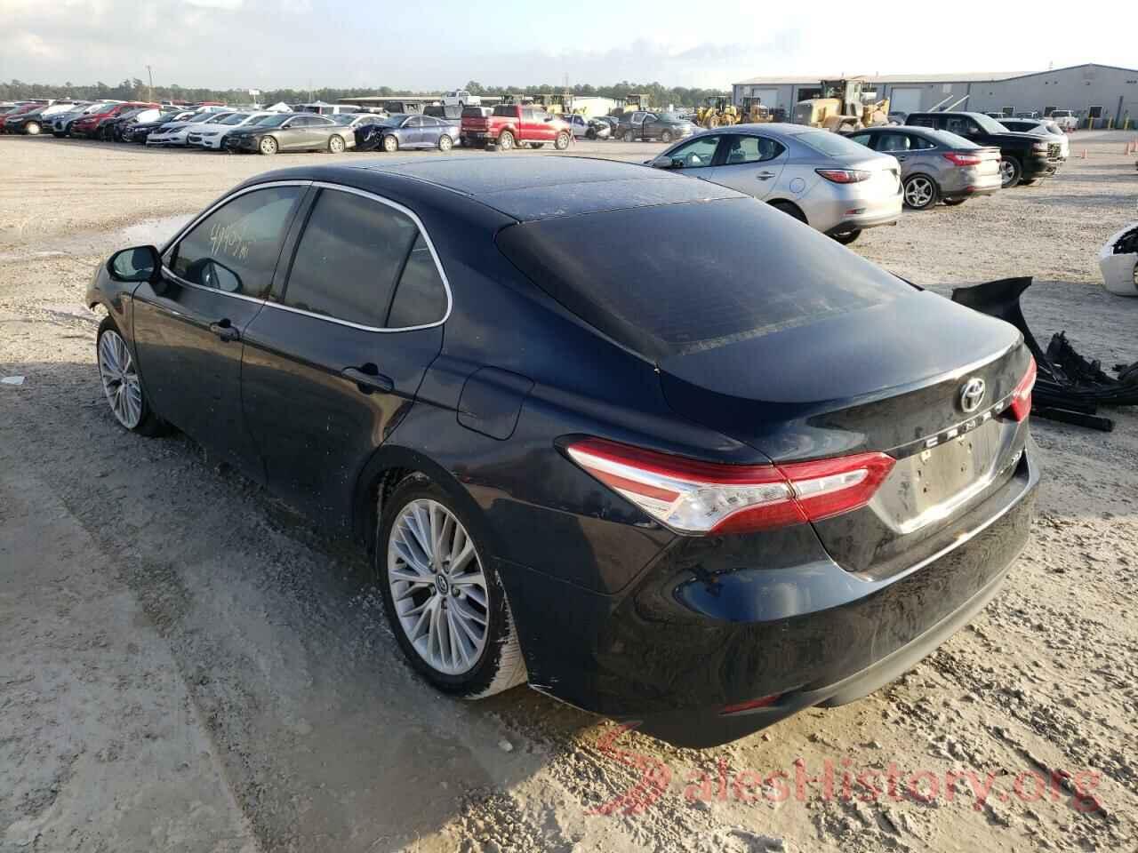 4T1B11HK5JU612704 2018 TOYOTA CAMRY