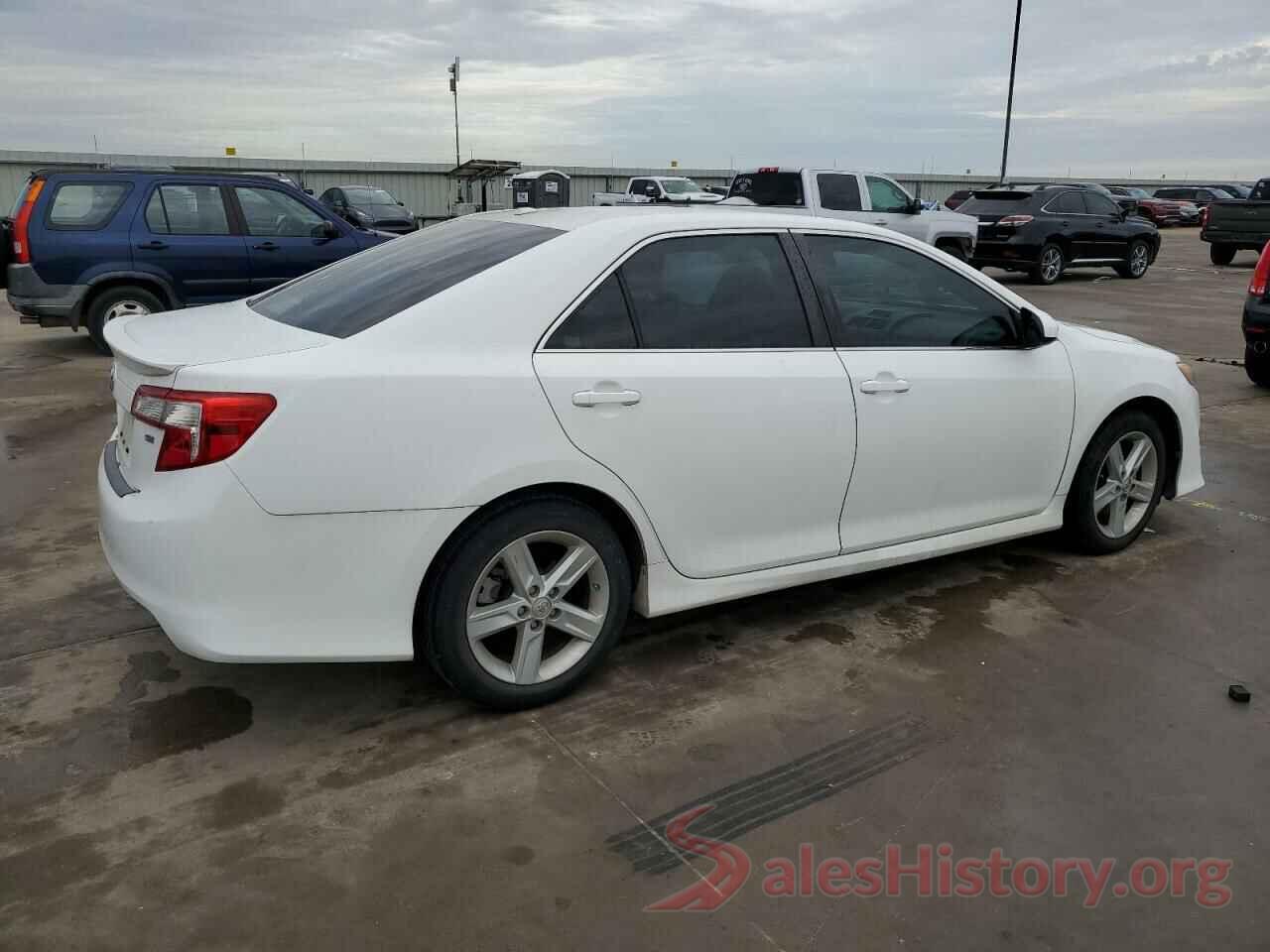 4T1BF1FK1EU727410 2014 TOYOTA CAMRY