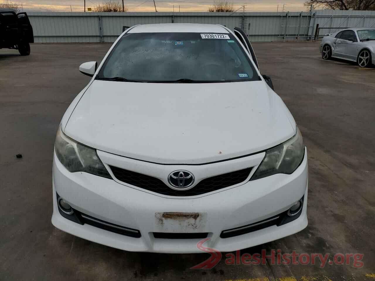 4T1BF1FK1EU727410 2014 TOYOTA CAMRY