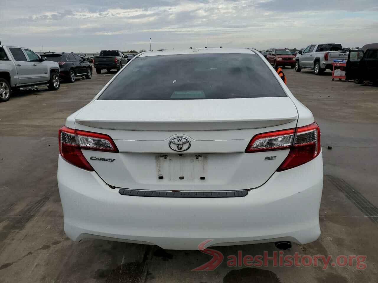 4T1BF1FK1EU727410 2014 TOYOTA CAMRY