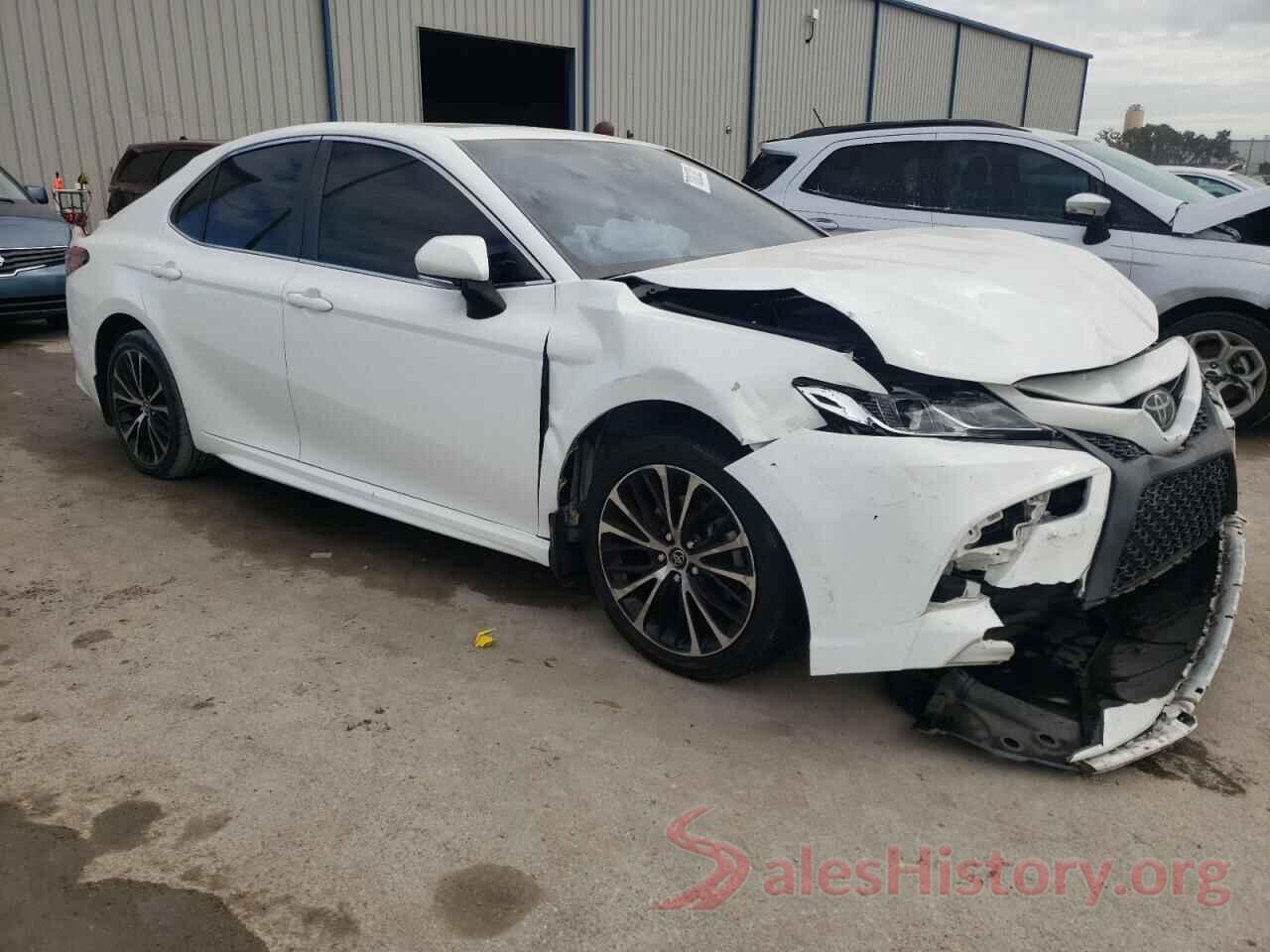 JTNB11HK2J3005293 2018 TOYOTA CAMRY