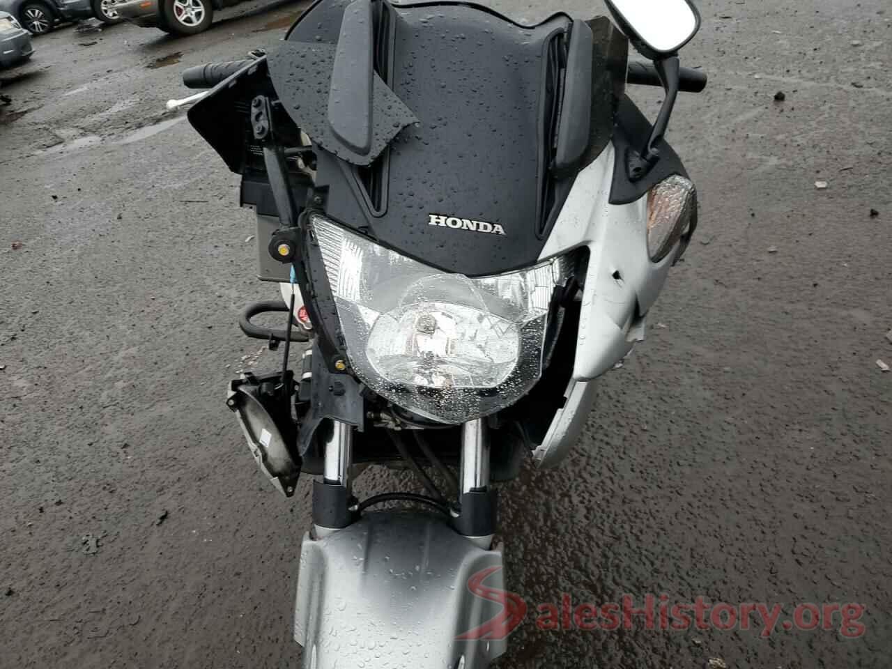 VTMRC5229AE000876 2010 HONDA HAWK GT