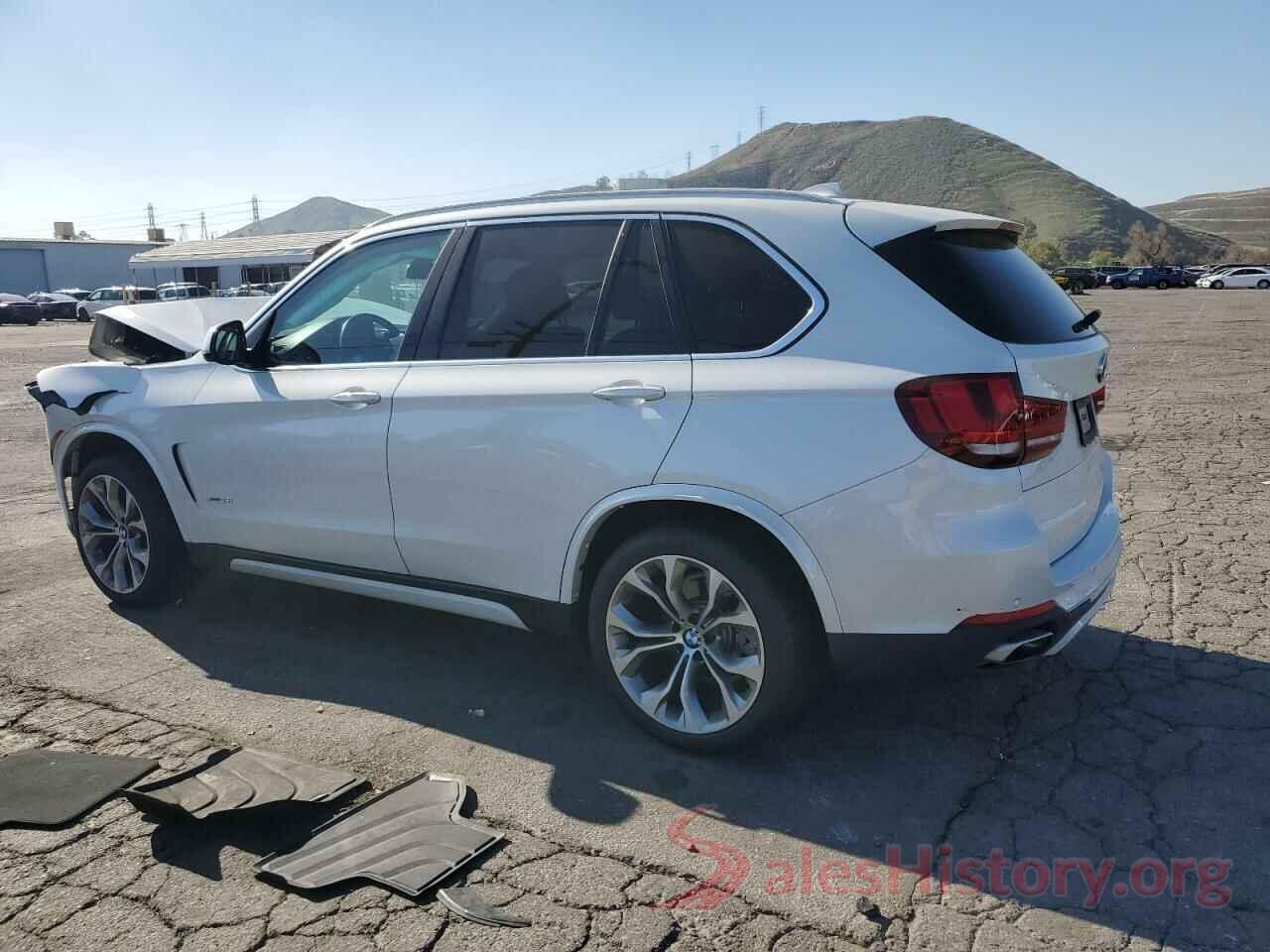 5UXKR0C50J0Y04210 2018 BMW X5