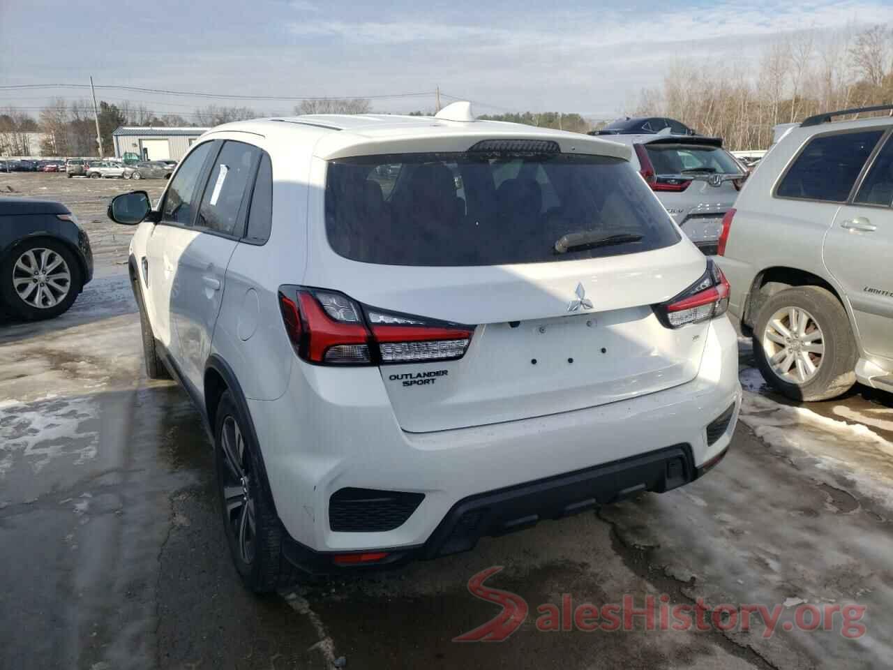 JA4APVAUXMU017847 2021 MITSUBISHI OUTLANDER