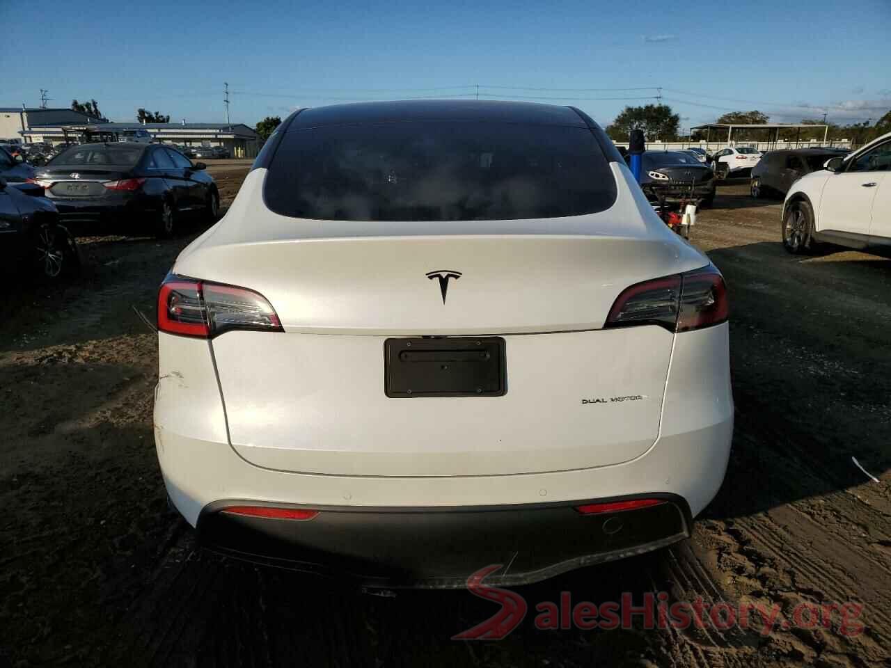 5YJYGDEE9MF300928 2021 TESLA MODEL Y