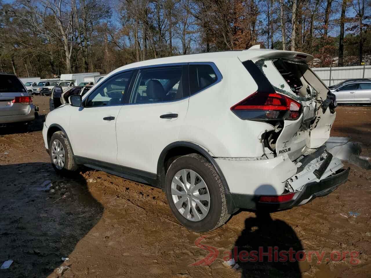 KNMAT2MT6JP609789 2018 NISSAN ROGUE