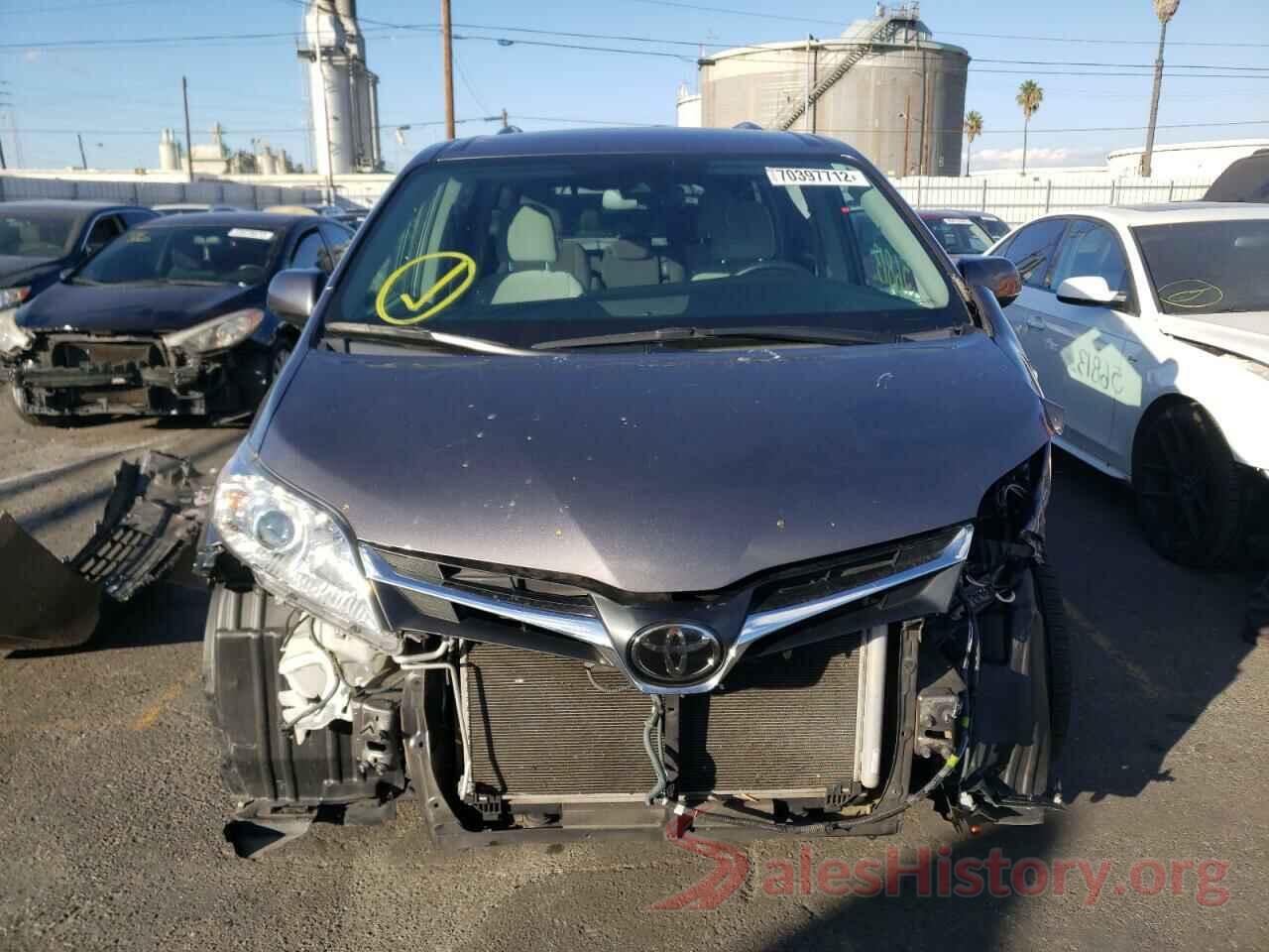 5TDKZ3DC7KS008892 2019 TOYOTA SIENNA