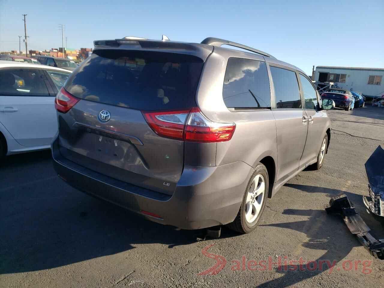 5TDKZ3DC7KS008892 2019 TOYOTA SIENNA