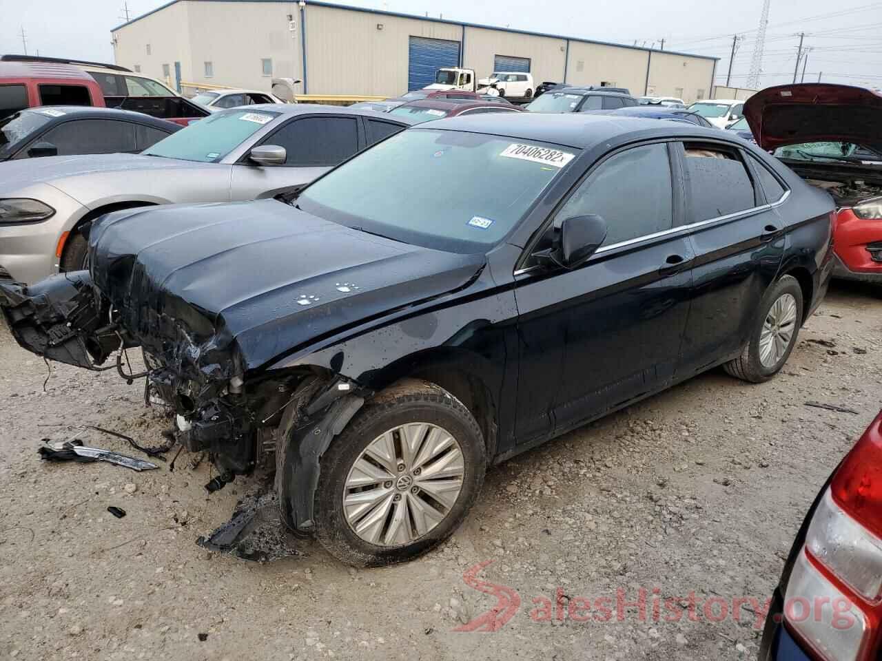 3VWCB7BU4KM235319 2019 VOLKSWAGEN JETTA