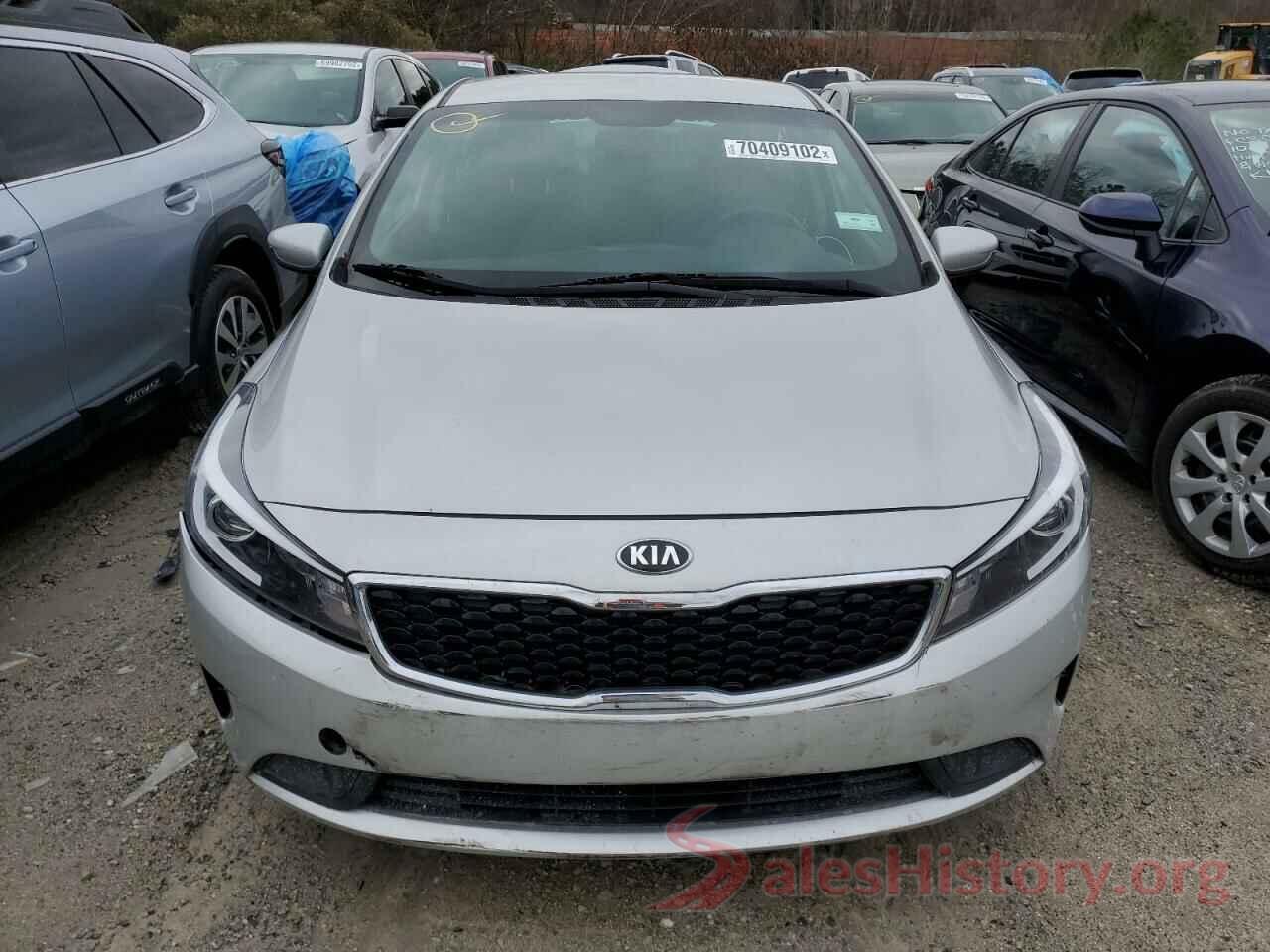 3KPFK4A7XJE274032 2018 KIA FORTE