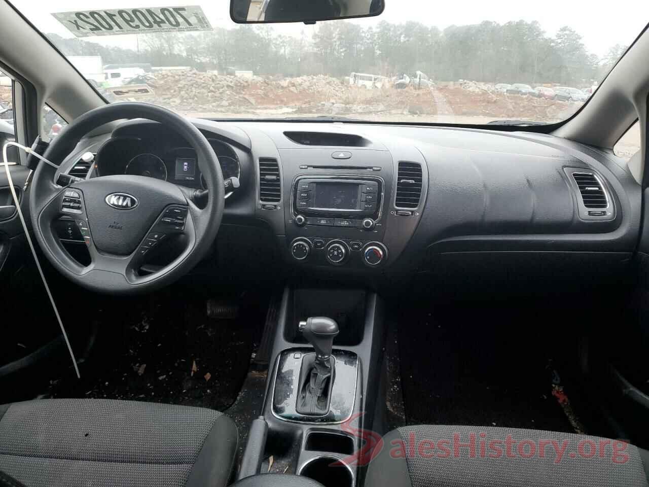 3KPFK4A7XJE274032 2018 KIA FORTE