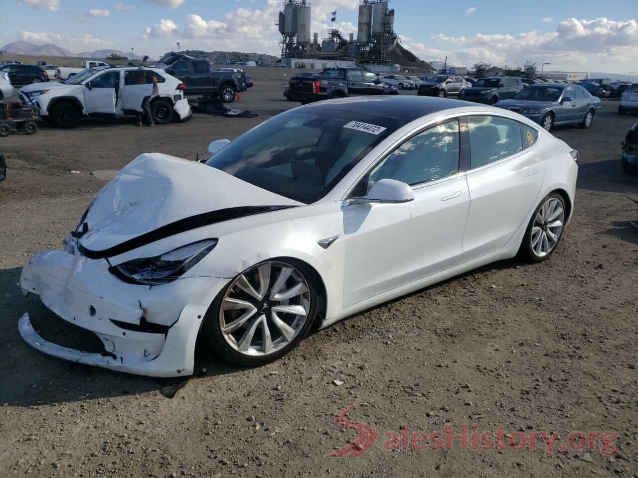 5YJ3E1EA9KF486897 2019 TESLA MODEL 3