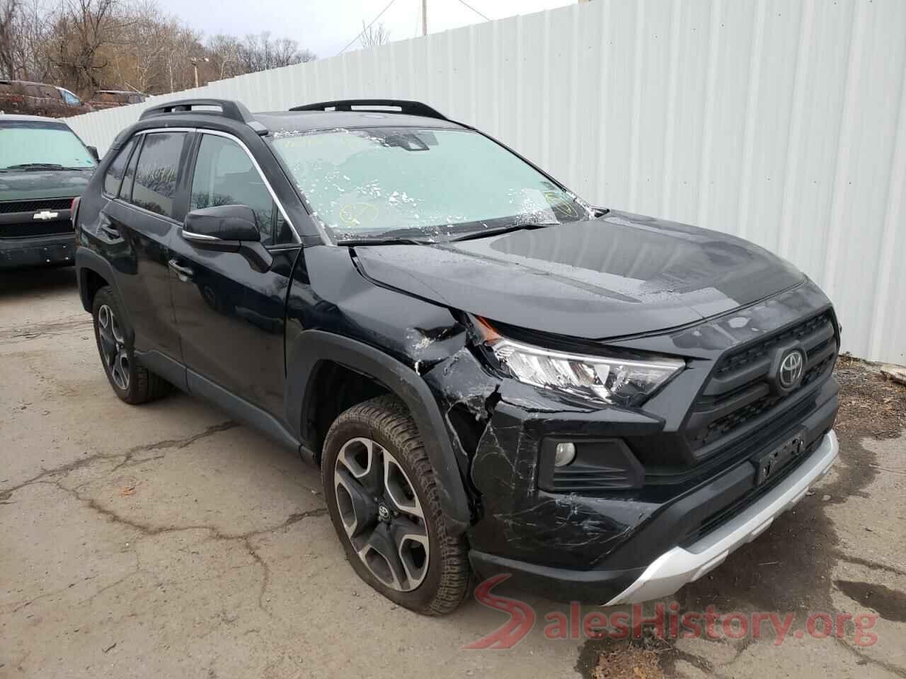 2T3J1RFV0KW014763 2019 TOYOTA RAV4