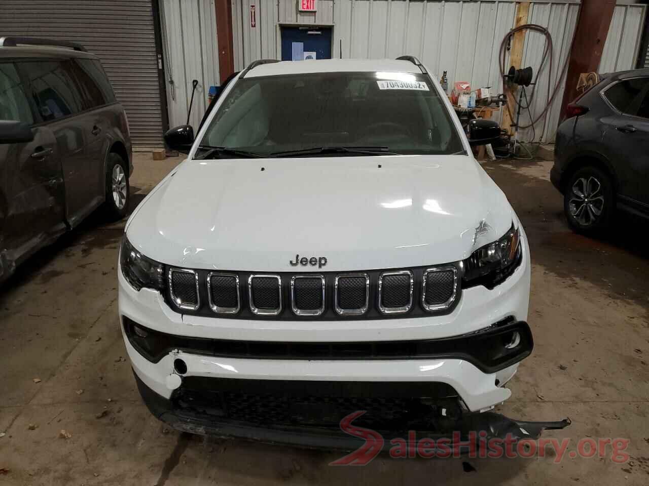 3C4NJDFB8NT177098 2022 JEEP COMPASS