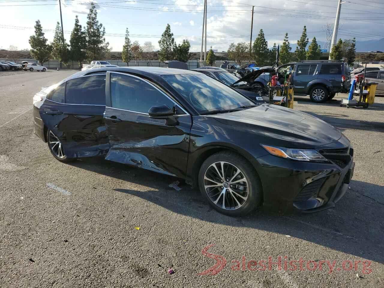 4T1G11AK6LU920287 2020 TOYOTA CAMRY