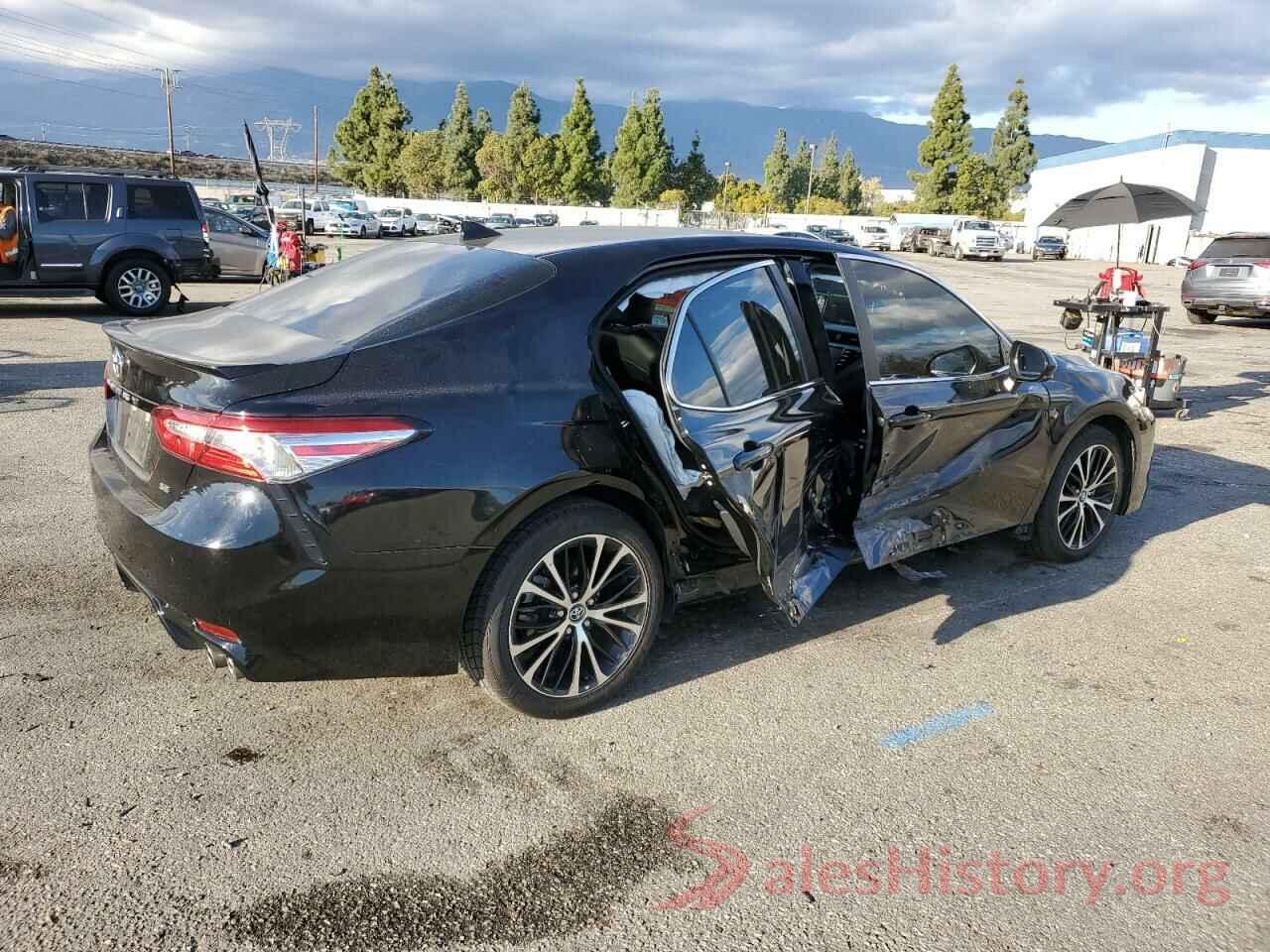 4T1G11AK6LU920287 2020 TOYOTA CAMRY