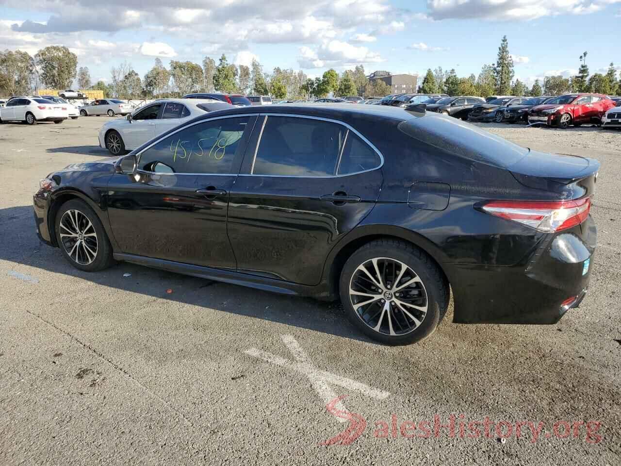 4T1G11AK6LU920287 2020 TOYOTA CAMRY