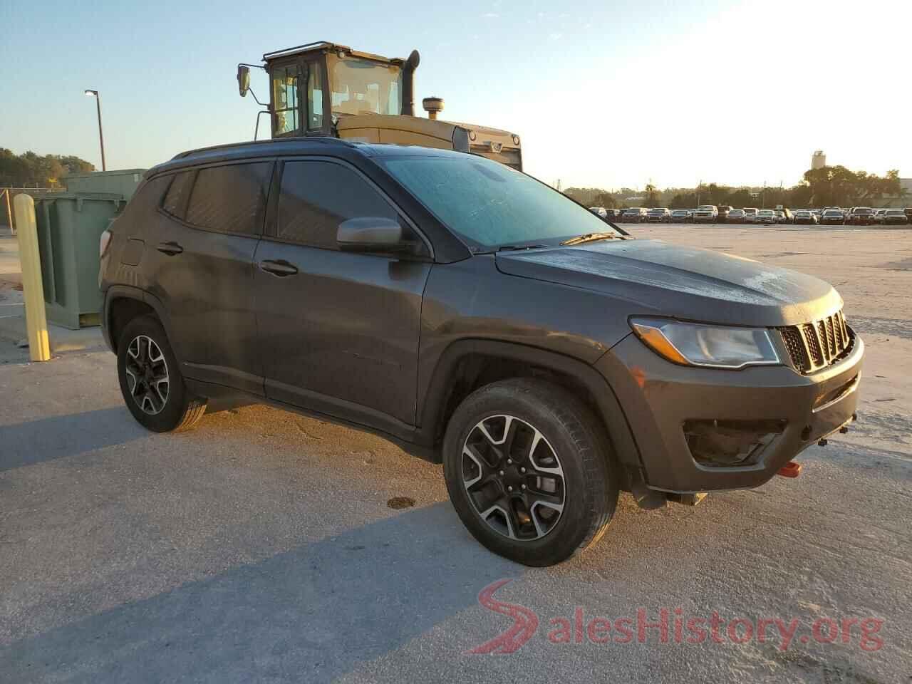 3C4NJDDB2LT202951 2020 JEEP COMPASS