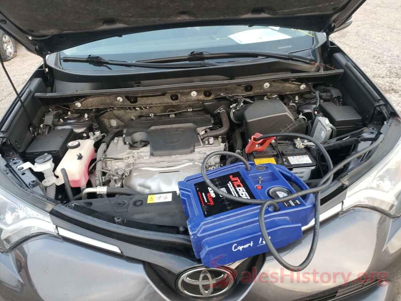 JTMWFREV3JJ169216 2018 TOYOTA RAV4