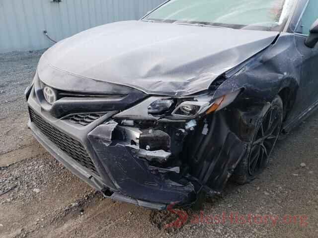 4T1G11AK8MU411349 2021 TOYOTA CAMRY