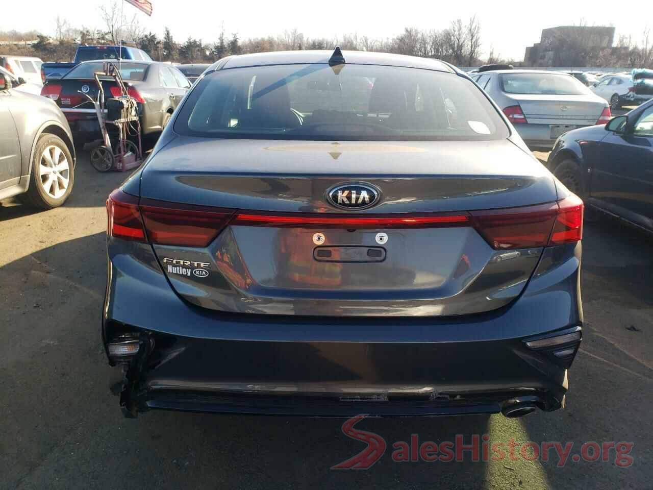 3KPF24AD4KE131651 2019 KIA FORTE