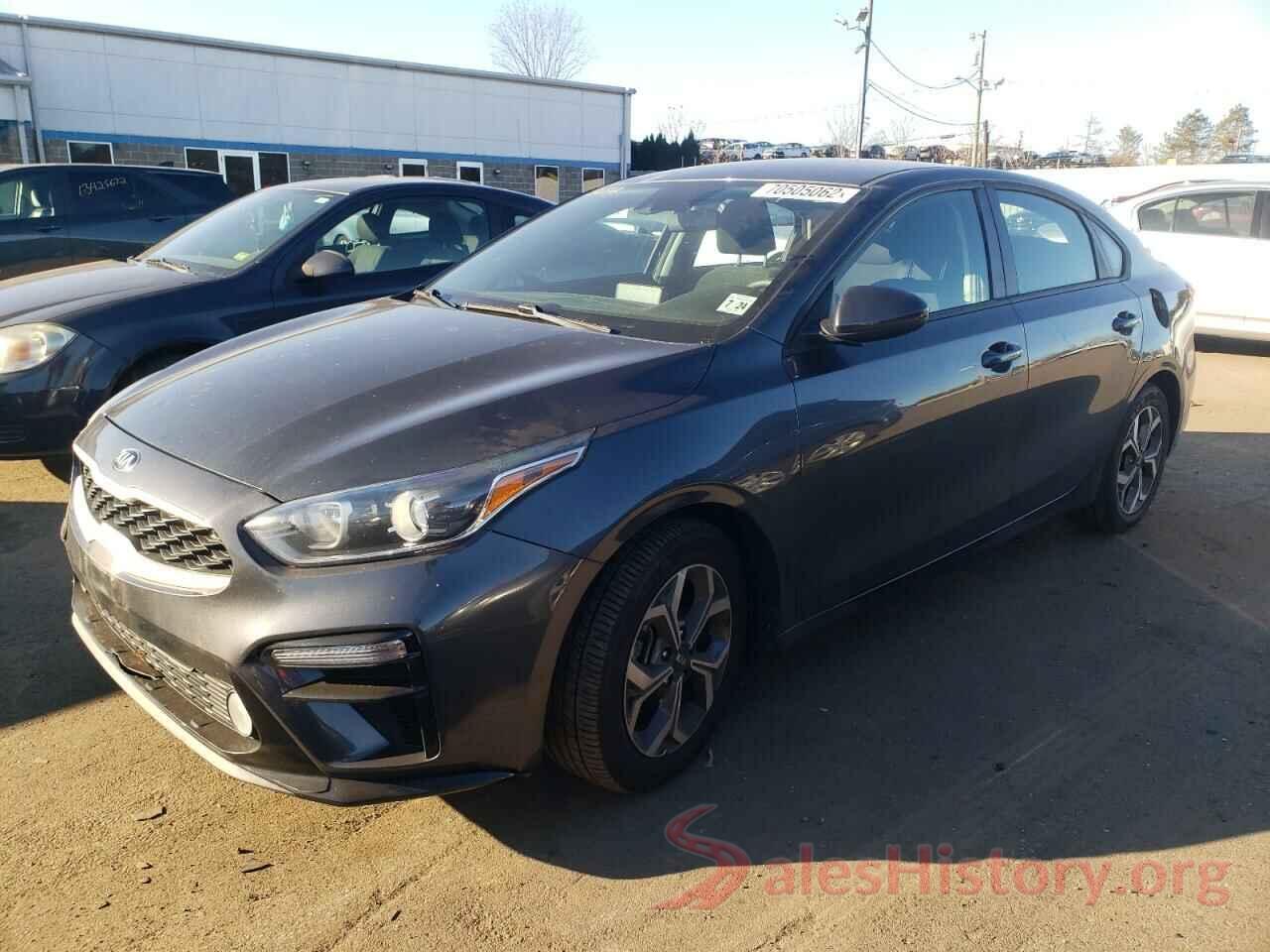 3KPF24AD4KE131651 2019 KIA FORTE